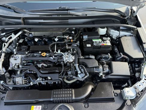 Used 2021 Toyota Corolla SE FWD image 29