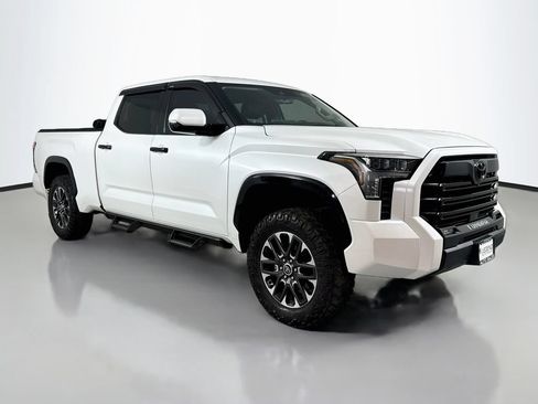 Used 2022 Toyota Tundra Limited AWD/4WD image 4