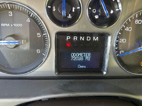 Used 2008 Cadillac Escalade EXT image 17