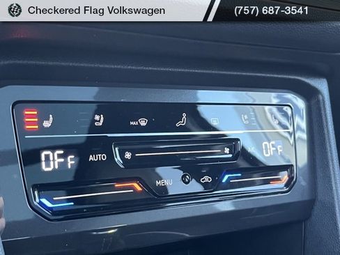 Used 2023 Volkswagen Tiguan SEL R-Line image 41