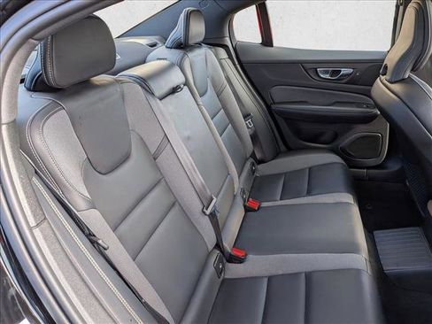 Used 2022 Volvo S60 T8 R-Design AWD/4WD image 19