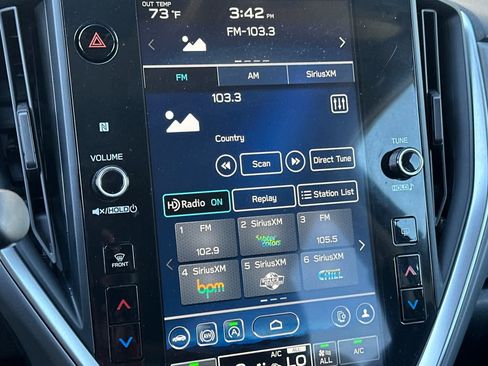 Certified 2024 Subaru Crosstrek 2.0i Premium image 17