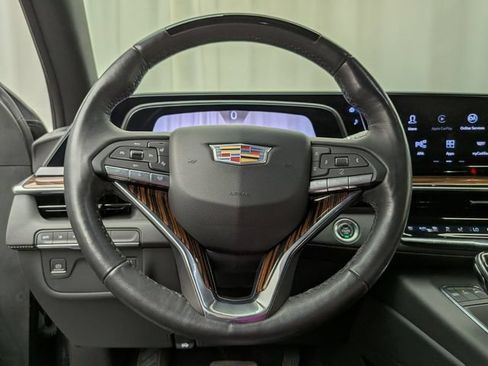 Certified 2023 Cadillac Escalade Premium Luxury AWD/4WD image 10