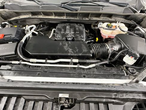Used 2024 GMC Sierra 1500 Elevation w/ LPO, Elevation Black Package AWD/4WD image 31