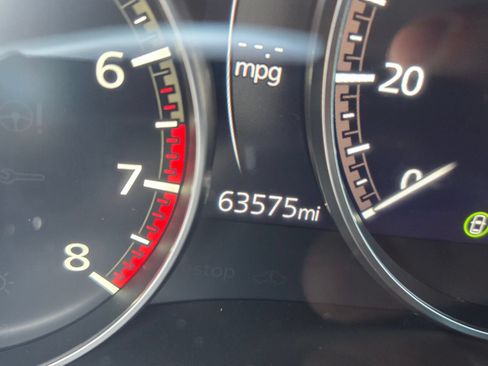 Used 2024 MAZDA MAZDA3 s FWD image 28