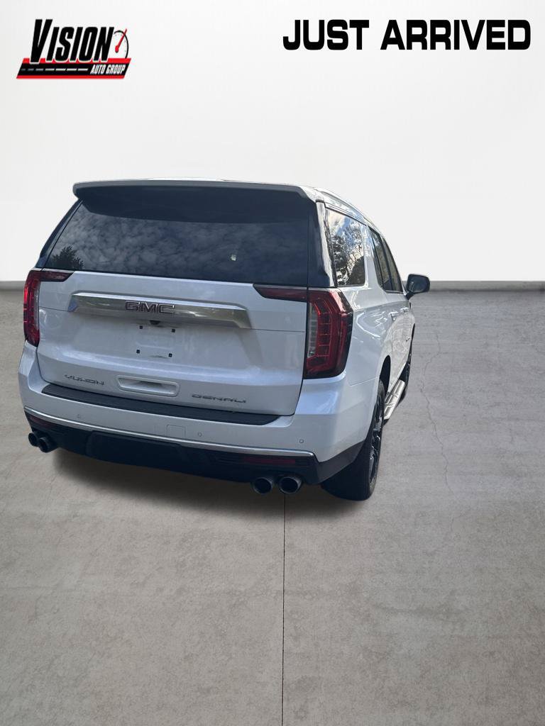 Used 2022 GMC Yukon Denali AWD/4WD image 9
