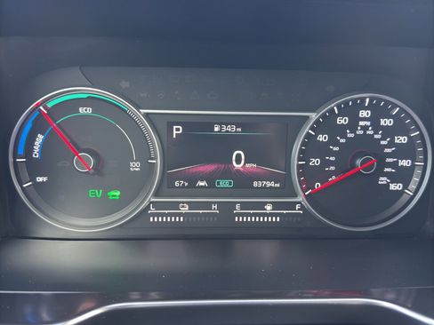 Used 2023 Kia Sorento EX image 25