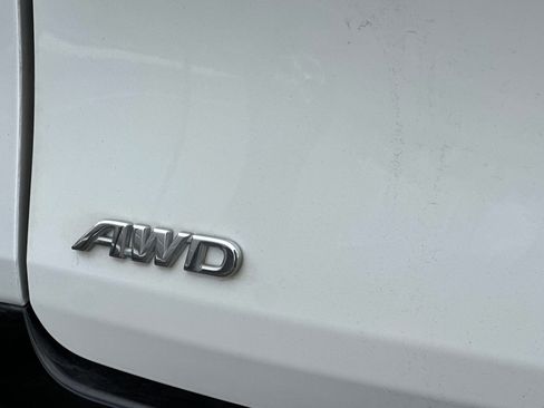 Certified 2023 Toyota Sienna Platinum image 30