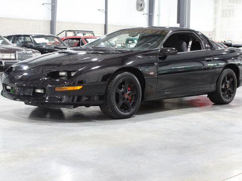 Used 1995 Chevrolet Camaro Z28 RWD image 20
