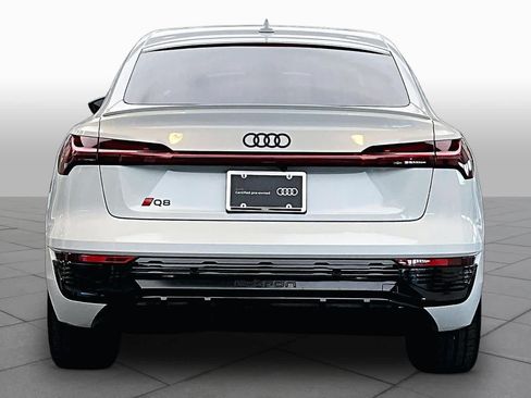 Certified 2024 Audi Q8 e-tron Prestige w/ Prestige Package AWD/4WD image 4