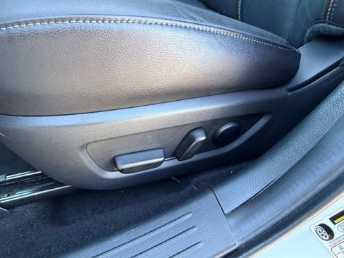 Used 2025 MAZDA CX-50 AWD 2.5 Hybrid w/ Premium Pkg image 11