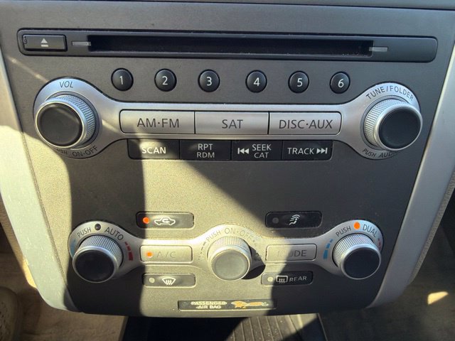 Used 2014 Nissan Murano S AWD/4WD image 39
