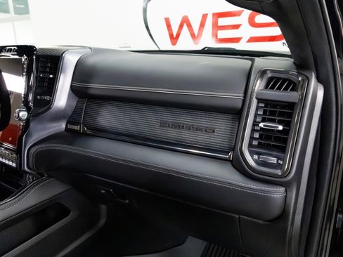 Used 2020 RAM 2500 Limited image 30