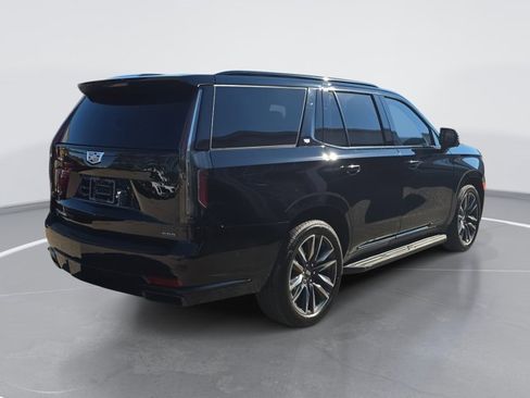 Certified 2023 Cadillac Escalade Sport w/ Touring Package image 7