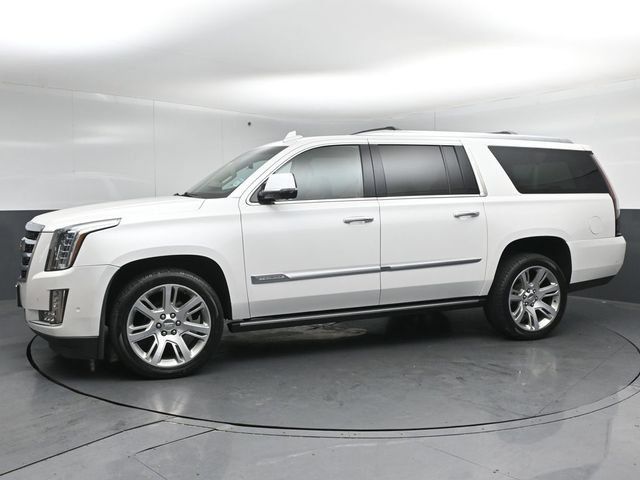 Used 2018 Cadillac Escalade ESV Premium Luxury AWD/4WD image 4