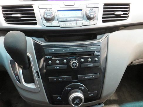 Used 2011 Honda Odyssey EX-L image 22