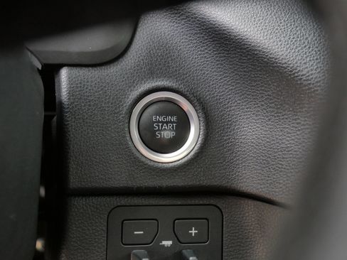 Used 2024 Toyota Tundra SR5 w/ SR5 Convenience Package AWD/4WD image 30