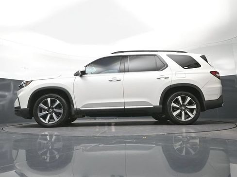 Certified 2023 Honda Pilot Touring image 33