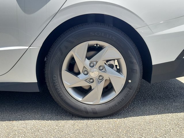 New 2026 Hyundai Sonata SE FWD image 5