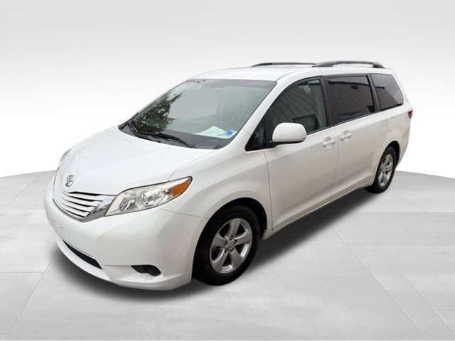 Used 2016 Toyota Sienna LE FWD image 33