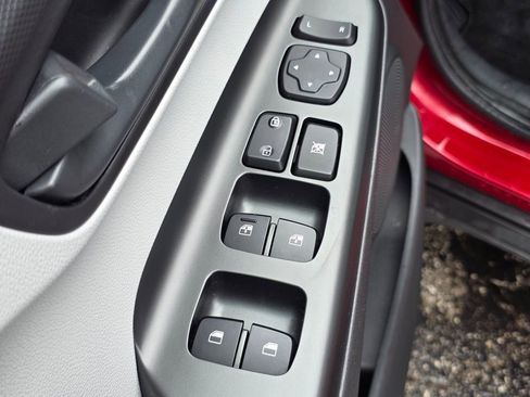 Certified 2023 Hyundai Kona SEL image 17