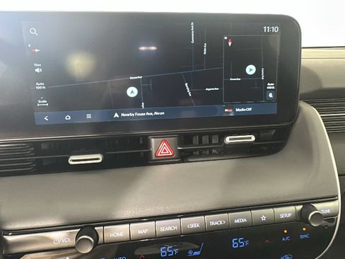 Certified 2025 Hyundai Ioniq 5 SEL AWD/4WD image 24