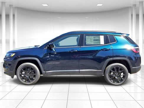 New 2026 Jeep Compass Latitude AWD/4WD image 6
