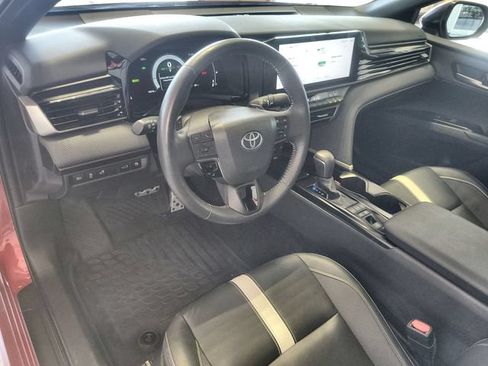 Used 2025 Toyota Camry SE w/ Multimedia Upgrade Package FWD image 14
