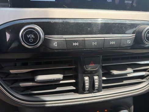 Certified 2020 Ford Escape SE FWD image 28
