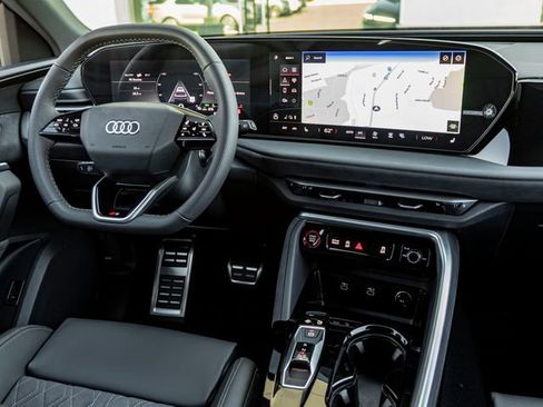 New 2025 Audi SQ5 Premium Plus AWD/4WD image 20