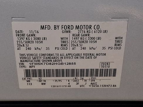 Used 2017 Ford Explorer XLT w/ Equipment Group 202A FWD image 27