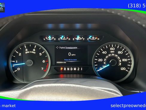 Used 2016 Ford F150 XLT w/ Equipment Group 302A Luxury AWD/4WD image 12