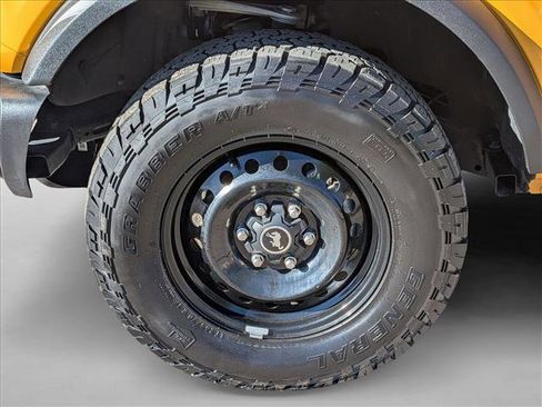 Certified 2022 Ford Bronco Black Diamond image 9