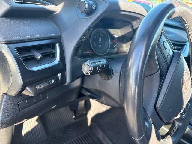 Used 2021 Lexus UX 250h w/ Premium Package AWD/4WD image 21