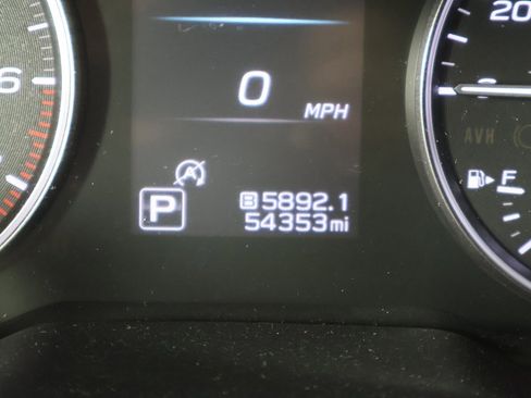 Used 2020 Subaru Legacy Premium image 30