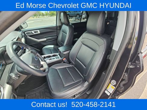 Used 2023 Ford Explorer XLT w/ Equipment Group 202A RWD image 9