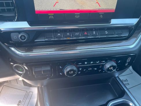 Used 2025 Chevrolet Silverado 1500 RST image 15