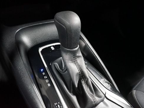 Certified 2024 Toyota Corolla LE FWD image 21