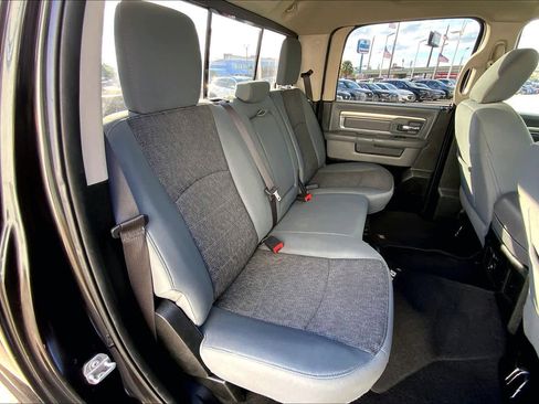 Used 2017 RAM 1500 Lone Star image 16