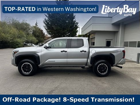 Used 2024 Toyota Tacoma TRD Off-Road image 8