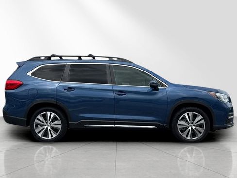 Used 2022 Subaru Ascent Limited w/ Technology Package AWD/4WD image 3