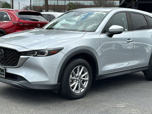 Used 2023 MAZDA CX-5 AWD 2.5 S w/ Preferred Package image 4