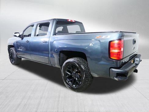 Used 2017 Chevrolet Silverado 1500 LT w/ All Star Edition AWD/4WD image 5