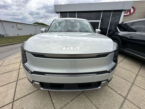 New 2026 Kia EV9 Light RWD image 20