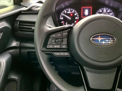 Used 2024 Subaru Crosstrek 2.0i image 23