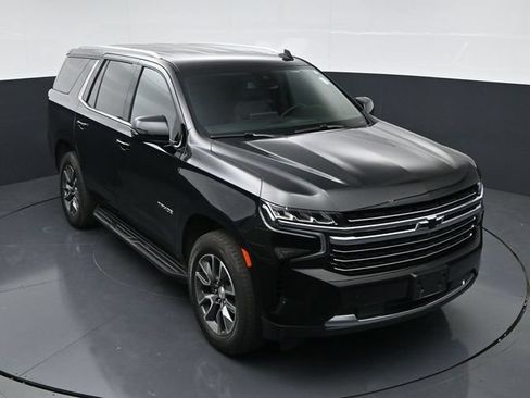 Used 2024 Chevrolet Tahoe LT w/ Luxury Package AWD/4WD image 33