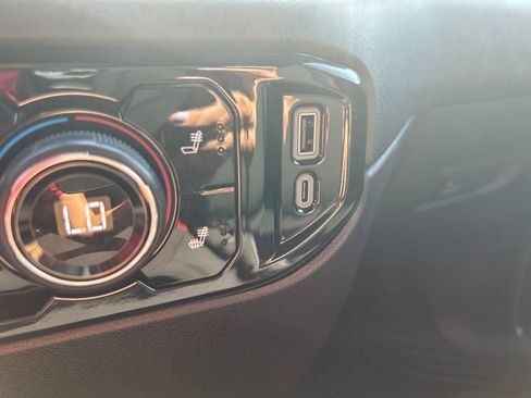 Certified 2024 Chevrolet Silverado 1500 LT image 32