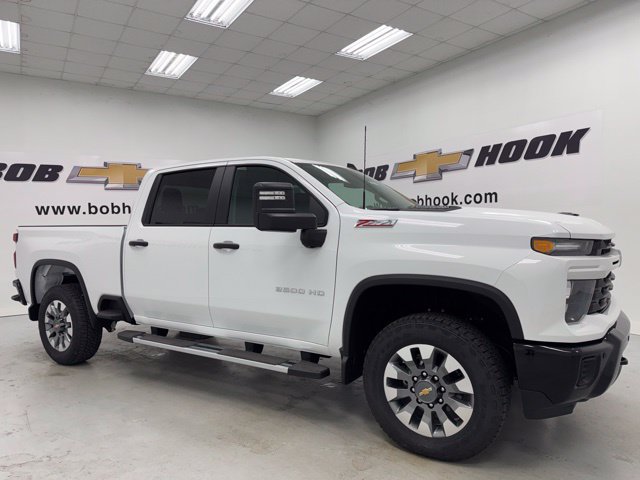 New 2026 Chevrolet Silverado 2500 Custom w/ Custom Value Package AWD/4WD image 3