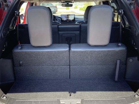 Used 2025 Mitsubishi Outlander SE FWD image 22
