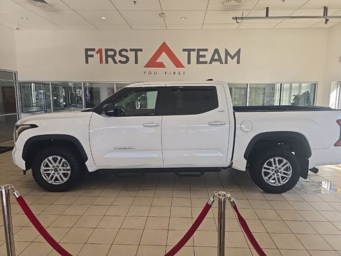 Used 2023 Toyota Tundra SR5 image 8